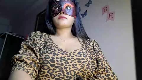 Snapshot of sahani2208 chatting on 12.26.24 Queen Archana online show from 12.26.24