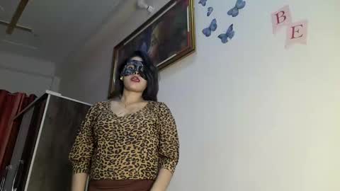 Snapshot of sahani2208 chatting on 01.08.25 Queen Archana online show from 01.08.25