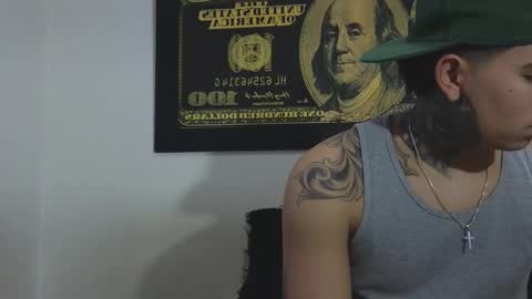 Snapshot of sahara_n_thiago chatting on 10.15.25 Sahara y Thiago online show from 10.15.25