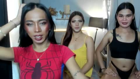 Snapshot of sahayafox chatting on 05.27.26 sahayafox online show from 05.27.26