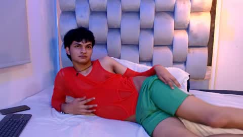 Snapshot of sahircharm chatting on 05.05.26 sahircharm online show from 05.05.26