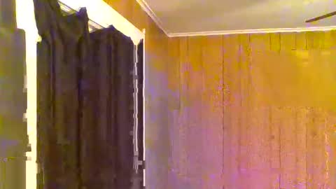 Snapshot of sailaway9694 chatting on 10.06.25 PupTwink online show from 10.06.25