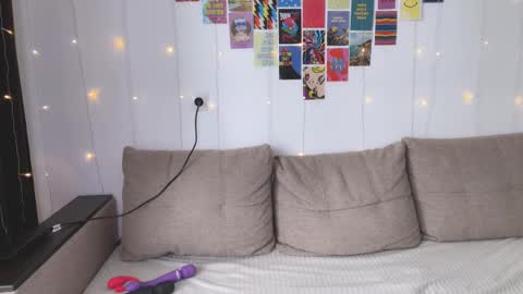 Sofia online show from 02.25.25