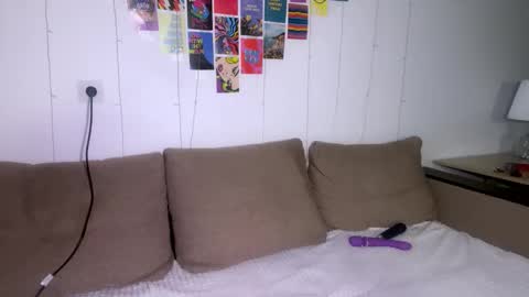 Sofia online show from 10.29.25