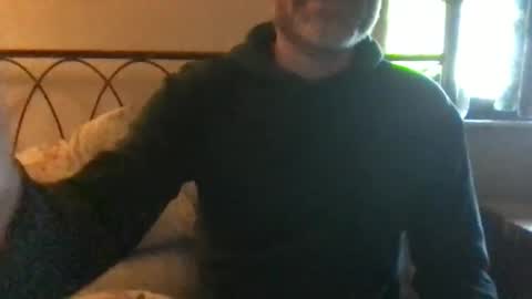 saint009 online show from 11.19.25