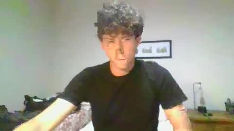 Snapshot of saint_nott chatting on 12.17.25 saint_nott online show from 12.17.25