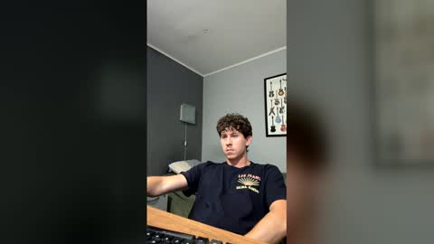 Snapshot of saint_nott chatting on 02.17.26 saint_nott online show from 02.17.26