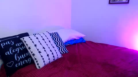 Snapshot of sakhmett chatting on 12.12.24 Sarah online show from 12.12.24