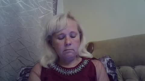 sakura_blonde online show from 12.25.24