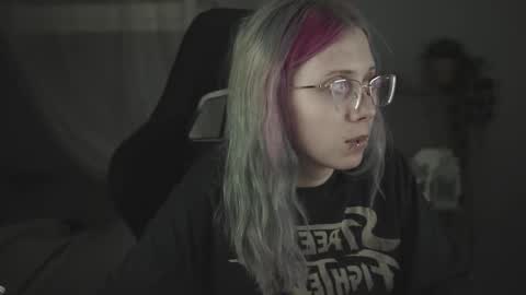 Snapshot of sakurabliss chatting on 11.24.25 sakurabliss online show from 11.24.25