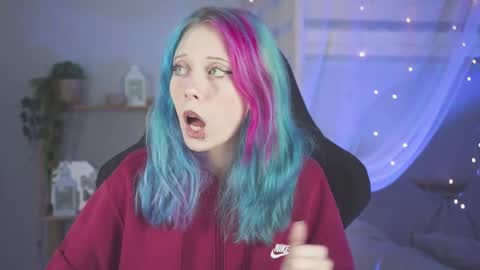 Snapshot of sakurabliss chatting on 11.25.25 sakurabliss online show from 11.25.25