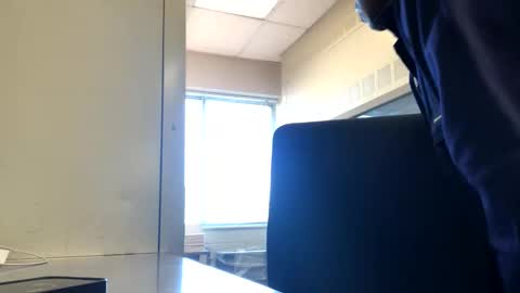 Cum Hanks online show from 09.18.25