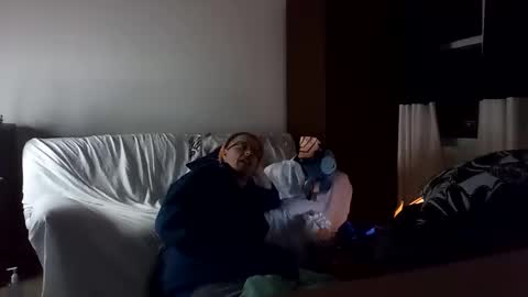 salis1981 online show from 02.02.25