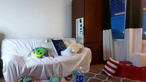 salis1981 online show from 02.05.25