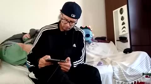 salis1981 online show from 02.10.25