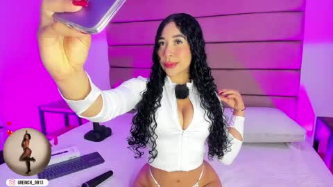 sally rosses online show from 04.15.26