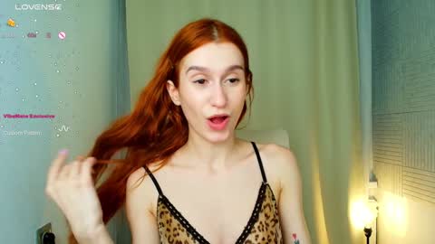 Snapshot of sallybiscuit chatting on 02.06.25 Sally online show from 02.06.25