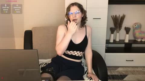 Sally online show from 07.12.26