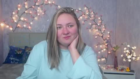 Snapshot of sallyverda chatting on 05.01.26 Sally online show from 05.01.26