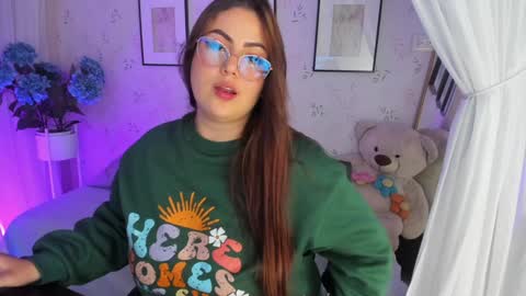 Snapshot of salmaacute chatting on 12.17.24 Salma online show from 12.17.24