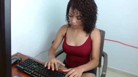 salome_18_big_tits online show from 10.25.25