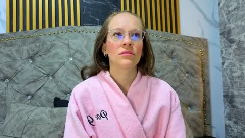 salome_cruxx online show from 04.02.26