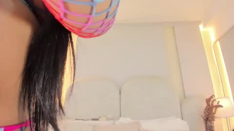   online show from 09.18.25