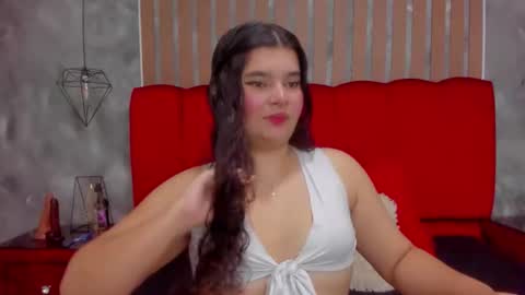 Snapshot of salomeevanz chatting on 04.27.26 SalomeEvanz online show from 04.27.26