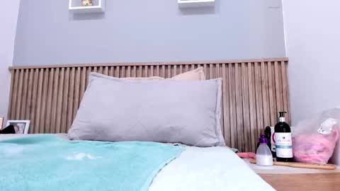 Snapshot of saloomem chatting on 11.15.25 Salome online show from 11.15.25