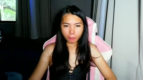 Snapshot of salted_charamel chatting on 06.16.26 Marah online show from 06.16.26