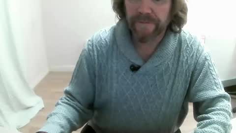 Snapshot of saltimbanquier chatting on 12.10.24 Saltimbanquier Salt ou Banquier online show from 12.10.24