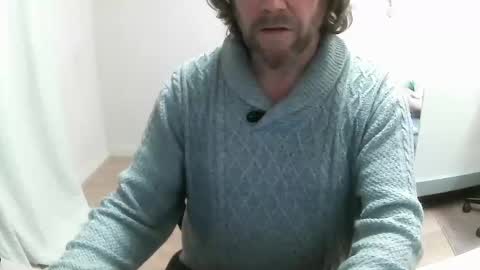 Snapshot of saltimbanquier chatting on 12.16.24 Saltimbanquier Salt ou Banquier online show from 12.16.24