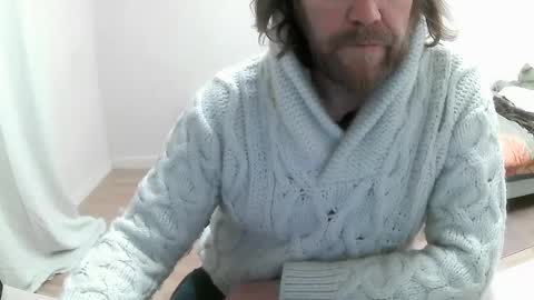 Snapshot of saltimbanquier chatting on 02.04.25 Saltimbanquier Salt ou Banquier online show from 02.04.25