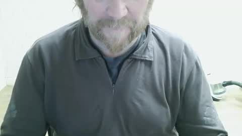 Snapshot of saltimbanquier chatting on 02.24.26 Saltimbanquier Salt ou Banquier online show from 02.24.26