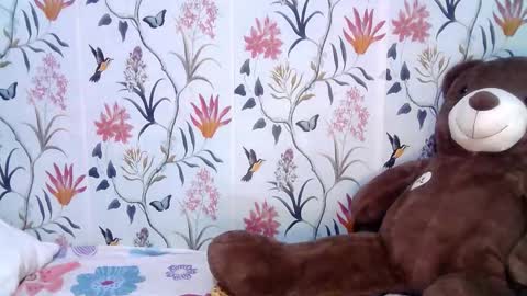 Snapshot of saltwatermuse chatting on 09.22.25 Ask me online show from 09.22.25