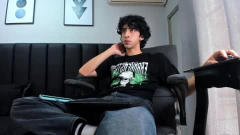 salvatore  online show from 03.05.25