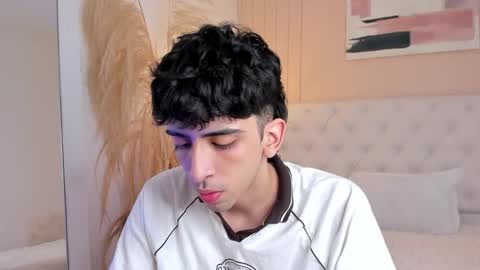 salvatore  online show from 10.02.25