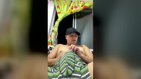 sam544469 online show from 05.12.26