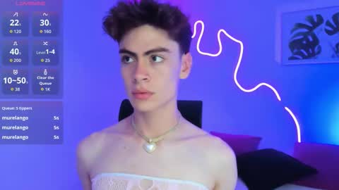 Snapshot of sam_clarkk chatting on 11.26.25 Sam Clark online show from 11.26.25