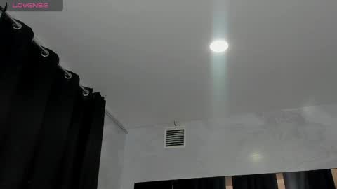 Snapshot of sam_naughty18 chatting on 04.09.26 sam_naughty18 online show from 04.09.26