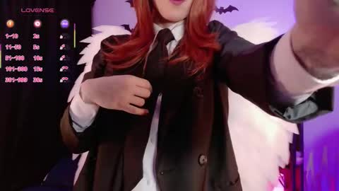 Snapshot of sam_russo chatting on 10.29.25 Sam online show from 10.29.25