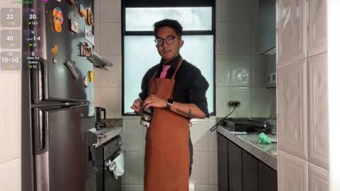 SAMUEL THOMPSON online show from 12.02.24