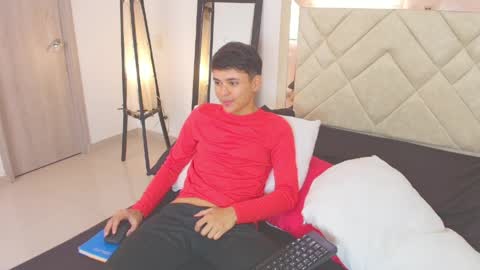 sam_tnt9 online show from 05.28.26