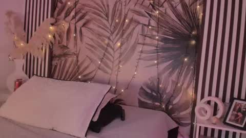 Samaantha  online show from 11.26.25