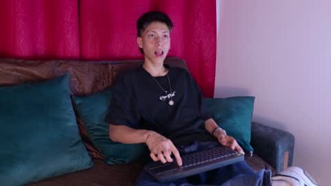 Snapshot of samael_oa chatting on 04.01.26 samael online show from 04.01.26