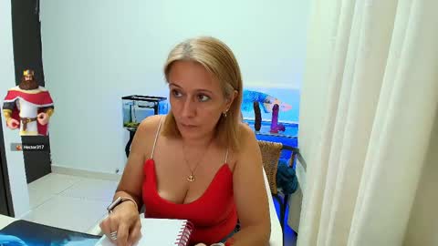 Samanta Stone online show from 10.01.25