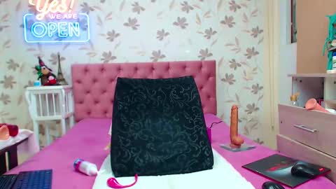 SamantaDark online show from 01.14.25