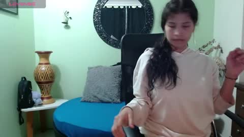 samantaortiz_ online show from 01.06.26