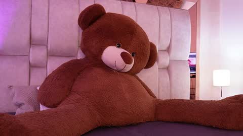 samantavazquez online show from 03.30.26