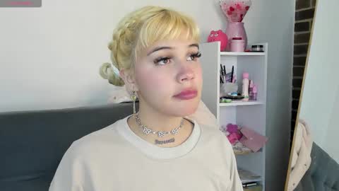 samantha_browwnn online show from 10.21.25